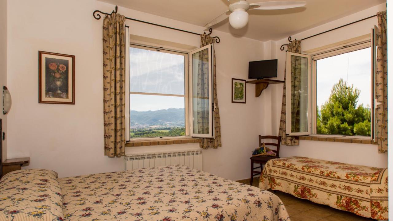 Agriturismo Rivoli Spoleto Pokój zdjęcie